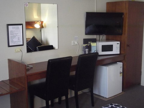 Parkside Motel Morwell - Maitland Accommodation 2