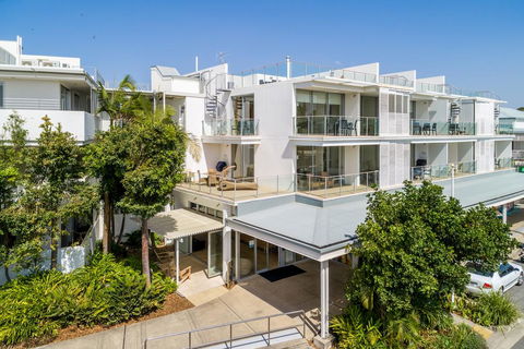 Plantation Resort Unit 102 Salty Vibes Luxury Retreat - Maitland Accommodation 1