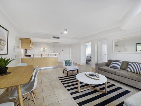 Poolside At Iluka Resort Apartments - Maitland Accommodation 0