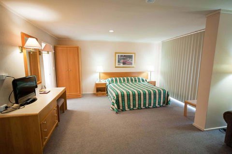Posthouse Motor Lodge - Maitland Accommodation 3