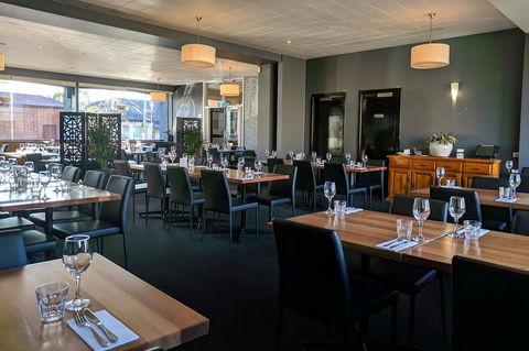 Prince Of Wales Hotel - Maitland Accommodation 1