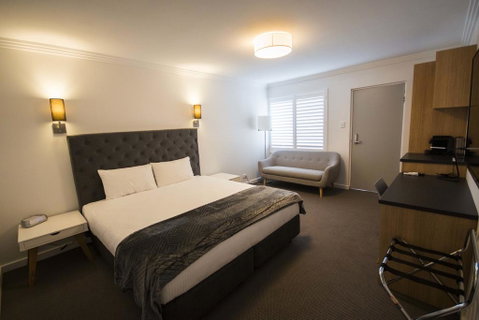 Quays Hotel - Maitland Accommodation 0