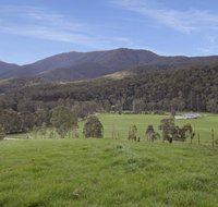 Quins Gap Private Retreat - Maitland Accommodation
