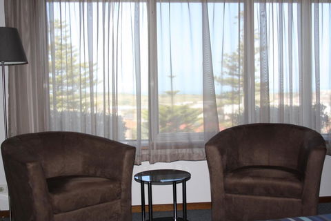 Raglan Motor Inn - Maitland Accommodation 3