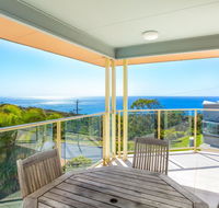 Rainbow Views - Rainbow Beach Stunning Ocean Views and a Swimming Pool - Maitland Accommodation