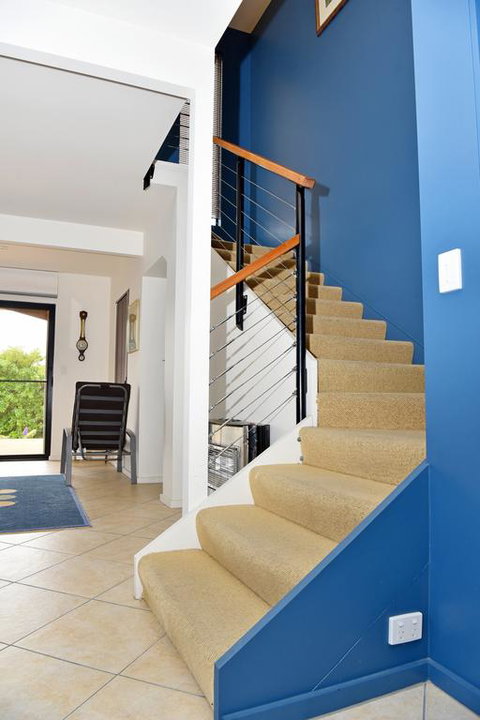 Redbill Drive House - Maitland Accommodation 3