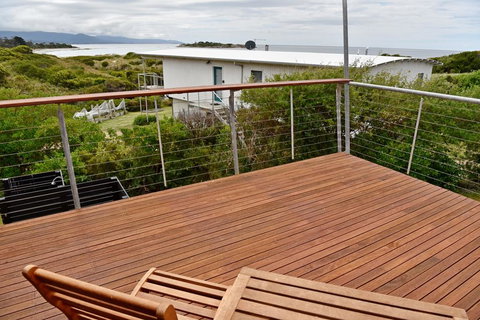 Redbill Drive House - Maitland Accommodation 1