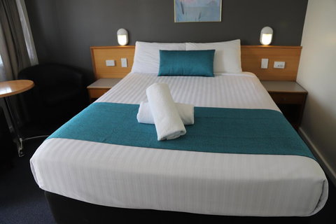 Reign Inn Newcastle - Maitland Accommodation 3