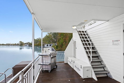 Renmark River Villas And Boats & Bedzzz - Maitland Accommodation 2