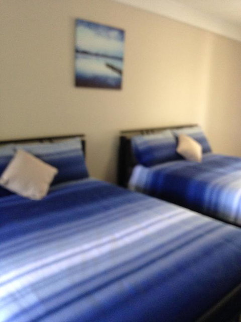 River Front Tranquil Retreat - Maitland Accommodation 1