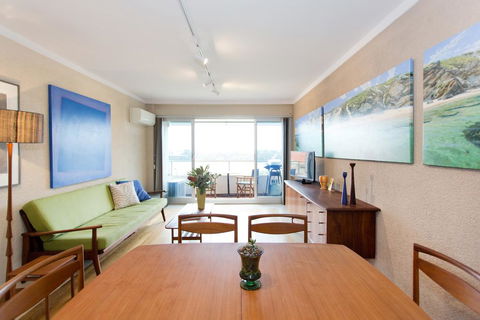 Riverside Arthouse - Maitland Accommodation 3