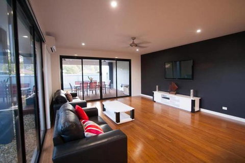 RL Apartments 3 Simms St - Maitland Accommodation 1