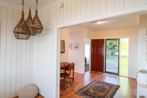 Sail N Surf - Maitland Accommodation 3