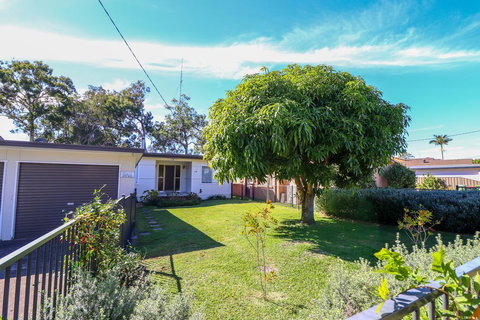 Sail N Surf - Maitland Accommodation 1