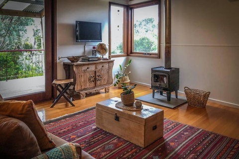 Samphire Beach House - Maitland Accommodation 1