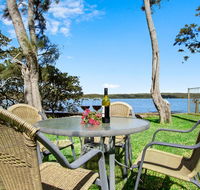 Sanctuary on the Bay - fish or kayak from the yard - Maitland Accommodation
