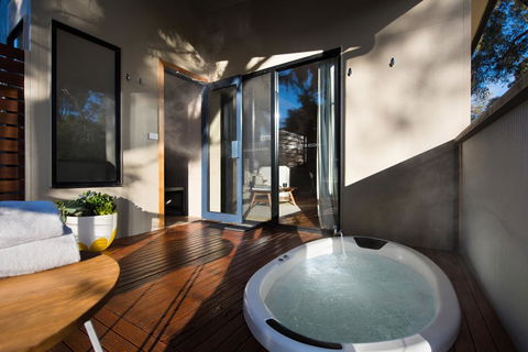 Sanctum - Maitland Accommodation 0