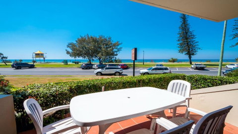 Sandrift Beachfront Apartments - Maitland Accommodation 1