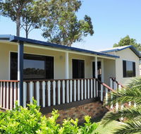 Sandy Feet Getaway - Maitland Accommodation