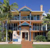 Sea Breeze on Main Beach - Maitland Accommodation