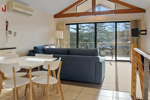Sea Foam Villas - Maitland Accommodation 2