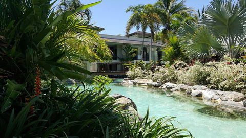 Sea Temple Port Douglas Luxury Penthouses - Swim Outs & Spa Apartments - Maitland Accommodation 3