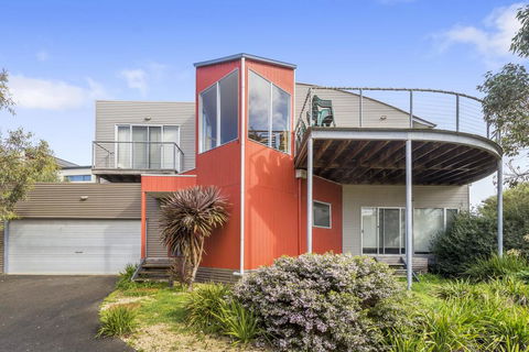 Seaside Pleasure - Maitland Accommodation 0