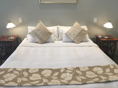Shangri-La Gardens - Maitland Accommodation 1