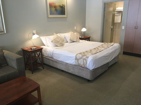 Shangri-La Gardens - Maitland Accommodation 2