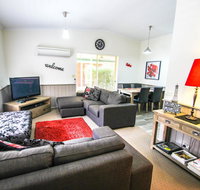 Silver Birches Holiday Unit 9 - Maitland Accommodation