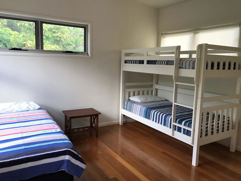 Sinclair - Rainbow Beach, Modern Beach House Close To Everything, Free Wi-Fi - Maitland Accommodation 2