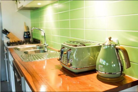 Sinnamons Cottage - Maitland Accommodation 2