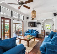 Skye Lodge Byron Bay - Walk to town in 5 minutes - Maitland Accommodation