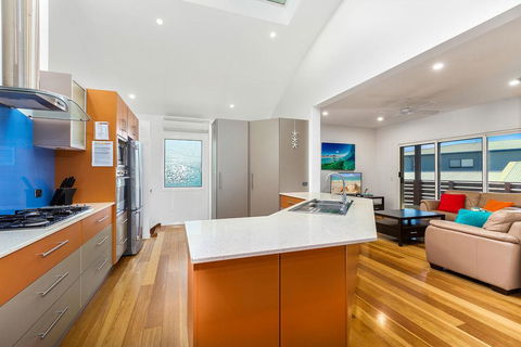 Slipstream By The Sea - Maitland Accommodation 2