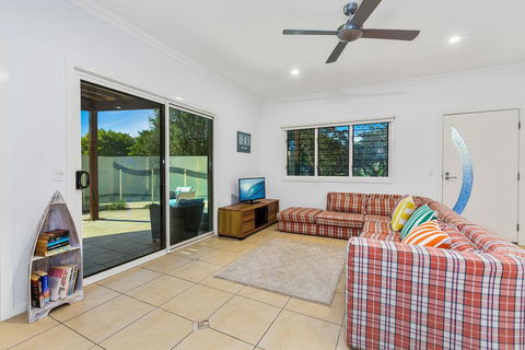 Slipstream By The Sea - Maitland Accommodation 1