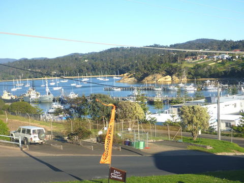 Snug Cove Villas - Maitland Accommodation 1