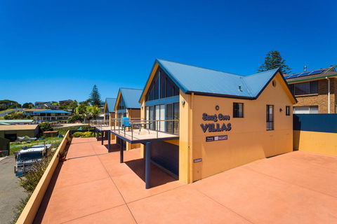 Snug Cove Villas - Maitland Accommodation 3
