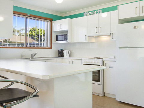 Soundwaves - Games Room With Table Tennis - Maitland Accommodation 1