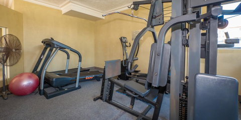Southern Cross Beachfront Holiday Apartments - Maitland Accommodation 3