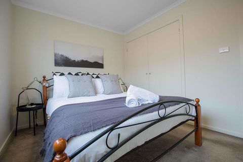 Spacious Lovely 5Beds Home@Point Cook - Maitland Accommodation 2