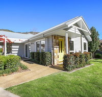 Summer Home - Our Place at Bright - Maitland Accommodation