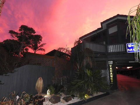 Surf City Motel - Maitland Accommodation 2