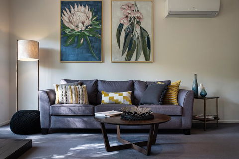Swiss Mt Villa 2 - Maitland Accommodation 1