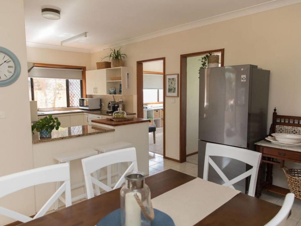 Lighthouse Beach NSW Maitland Accommodation