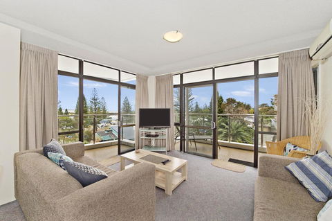 Tasman Towers 9, 3 Munster Street - Maitland Accommodation 0
