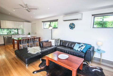 The Base Two - Maitland Accommodation 3