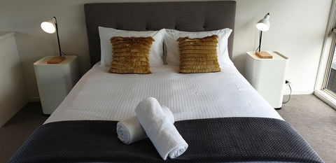 The Beach House - Maitland Accommodation 3