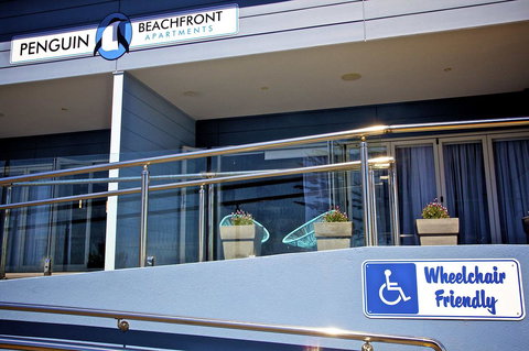 Penguin Beachfront Apartments - Maitland Accommodation 20