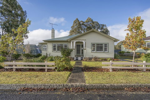 Tarraleah Estate - Maitland Accommodation 11