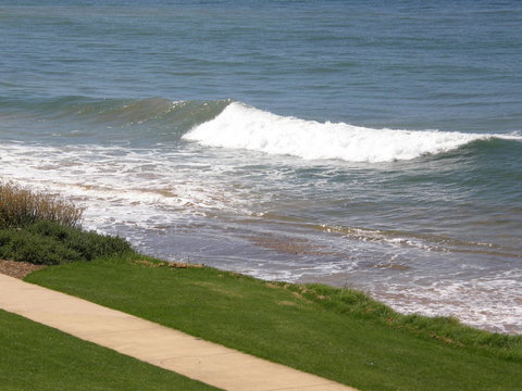 Penguin Waterfront Escape - Maitland Accommodation 13